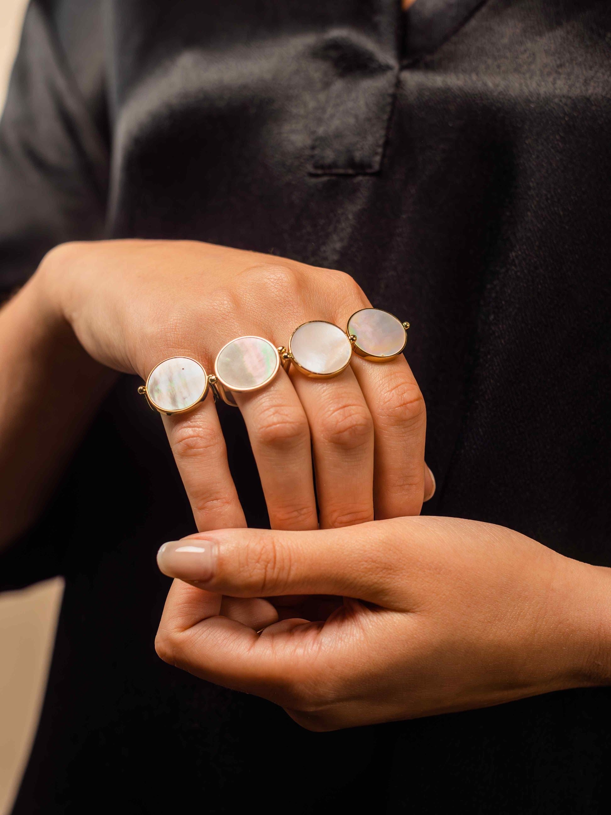 Bague Kara en Nacre