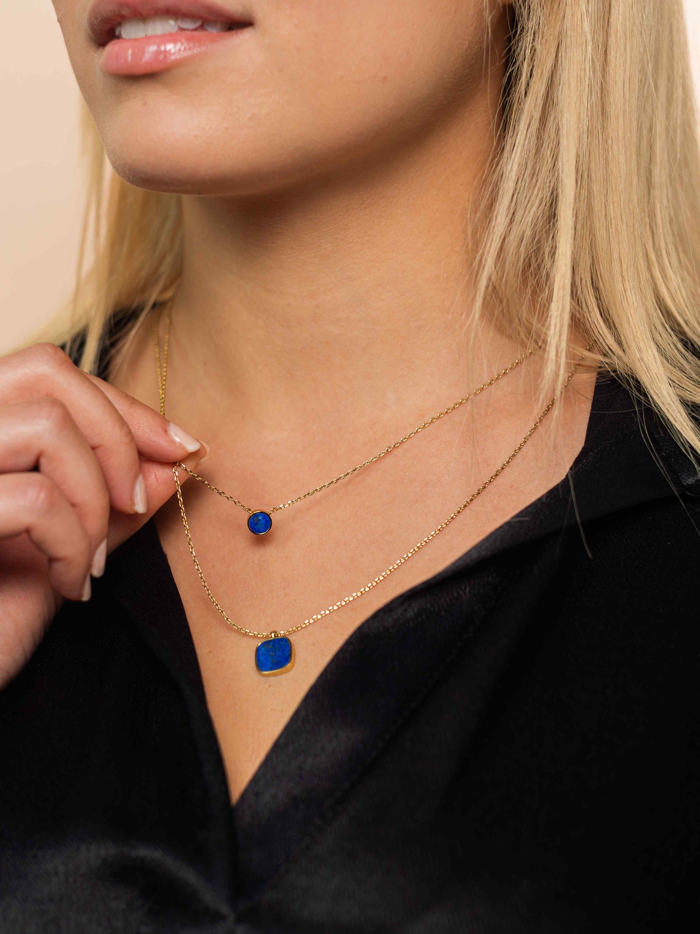 Colliers en lapis-lazuli