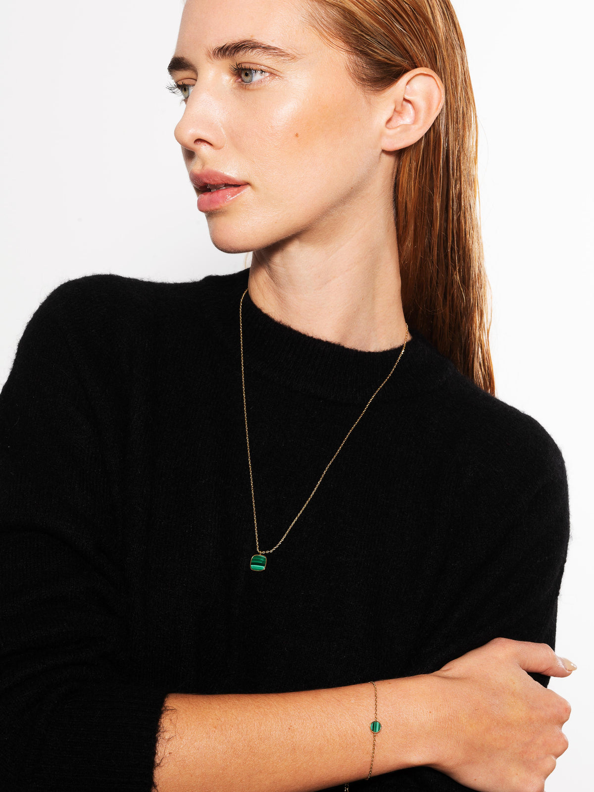 La parure Collier Origine - Malachite portée